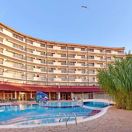 Szálloda берлин грийн парк - детски и младежки център 4*